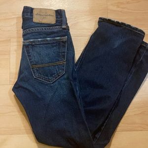 Boys Abercrombie size 8 dark blue jeans